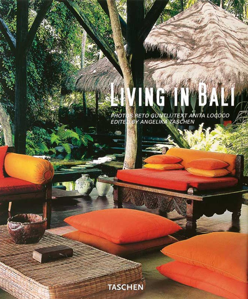 Living in Bali. Ediz. italiana, spagnola e portoghese