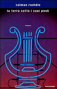 La terra sotto i suoi piedi