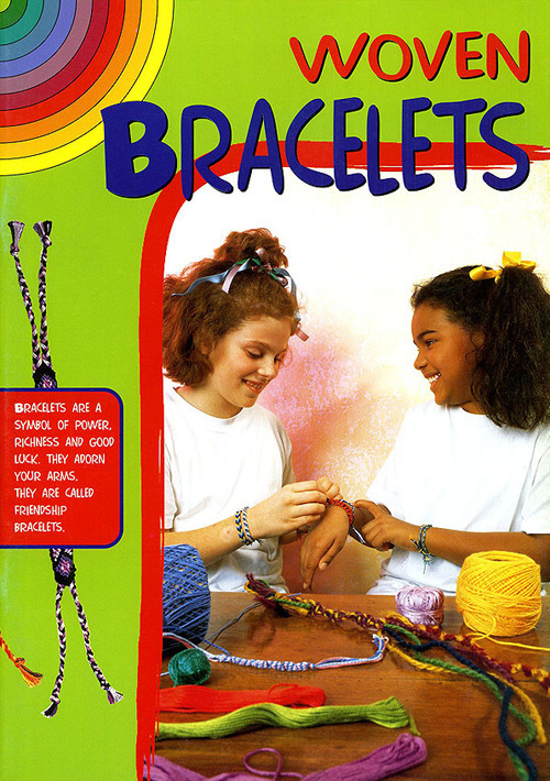 Braccialetti intrecciati. Ediz. inglese