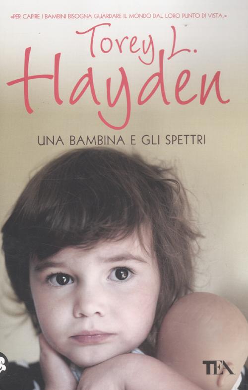 Una bambina e gli spettri
