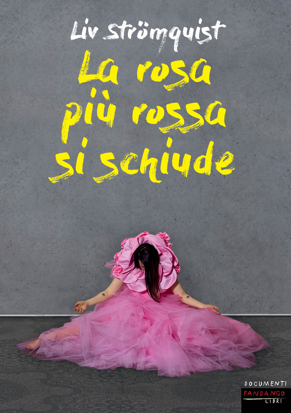 La rosa più rossa si schiude