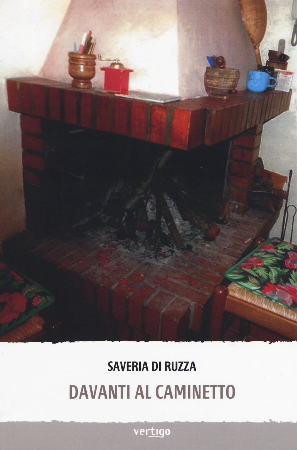 Davanti al caminetto