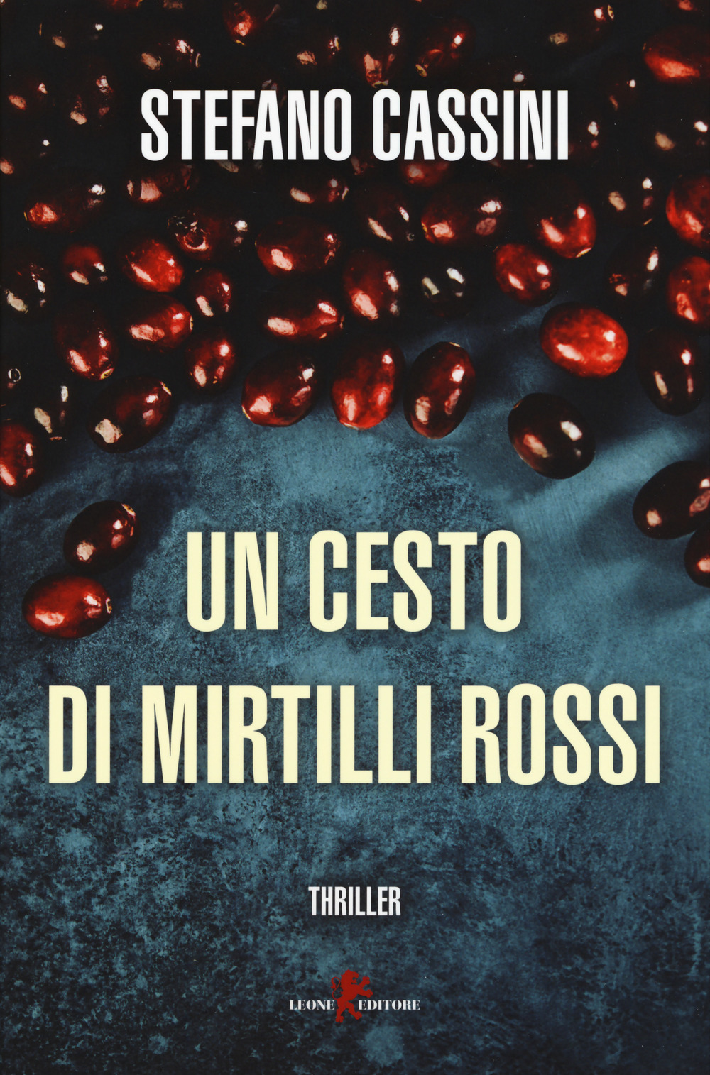 Un cesto di mirtilli rossi