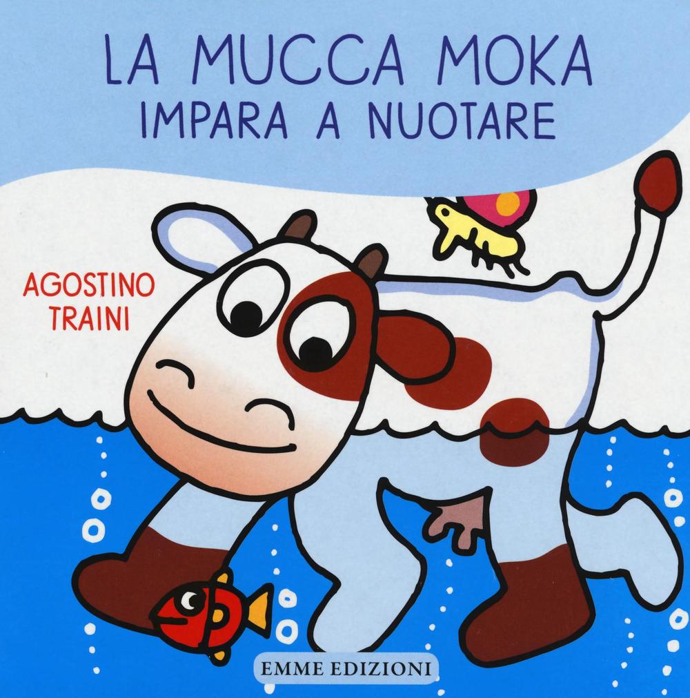 La mucca Moka impara a nuotare