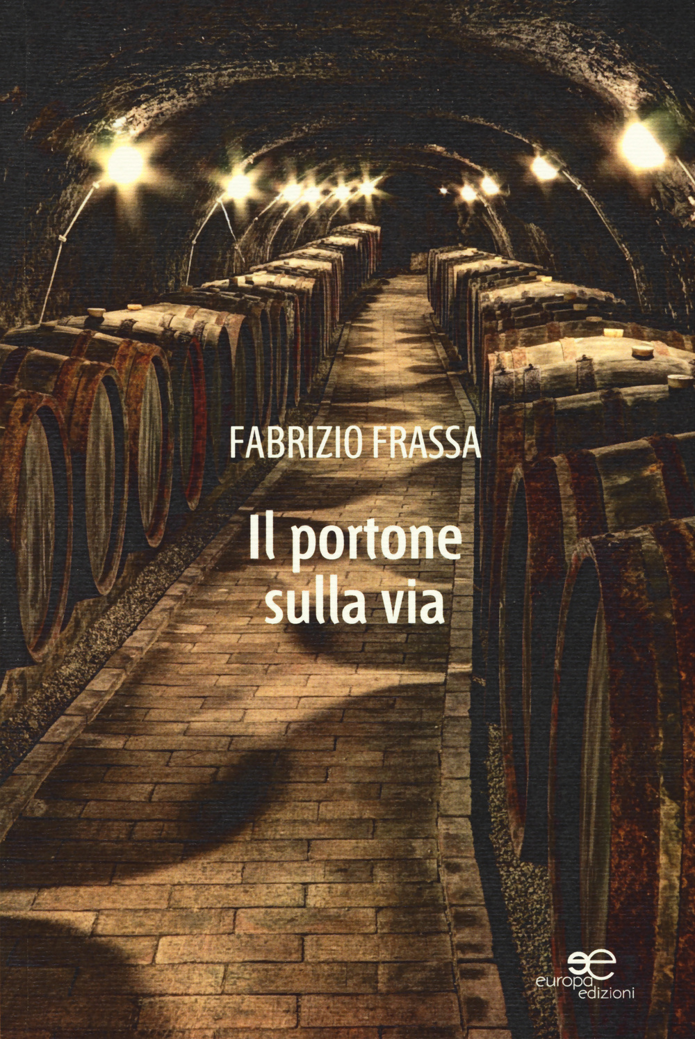Il portone sulla via