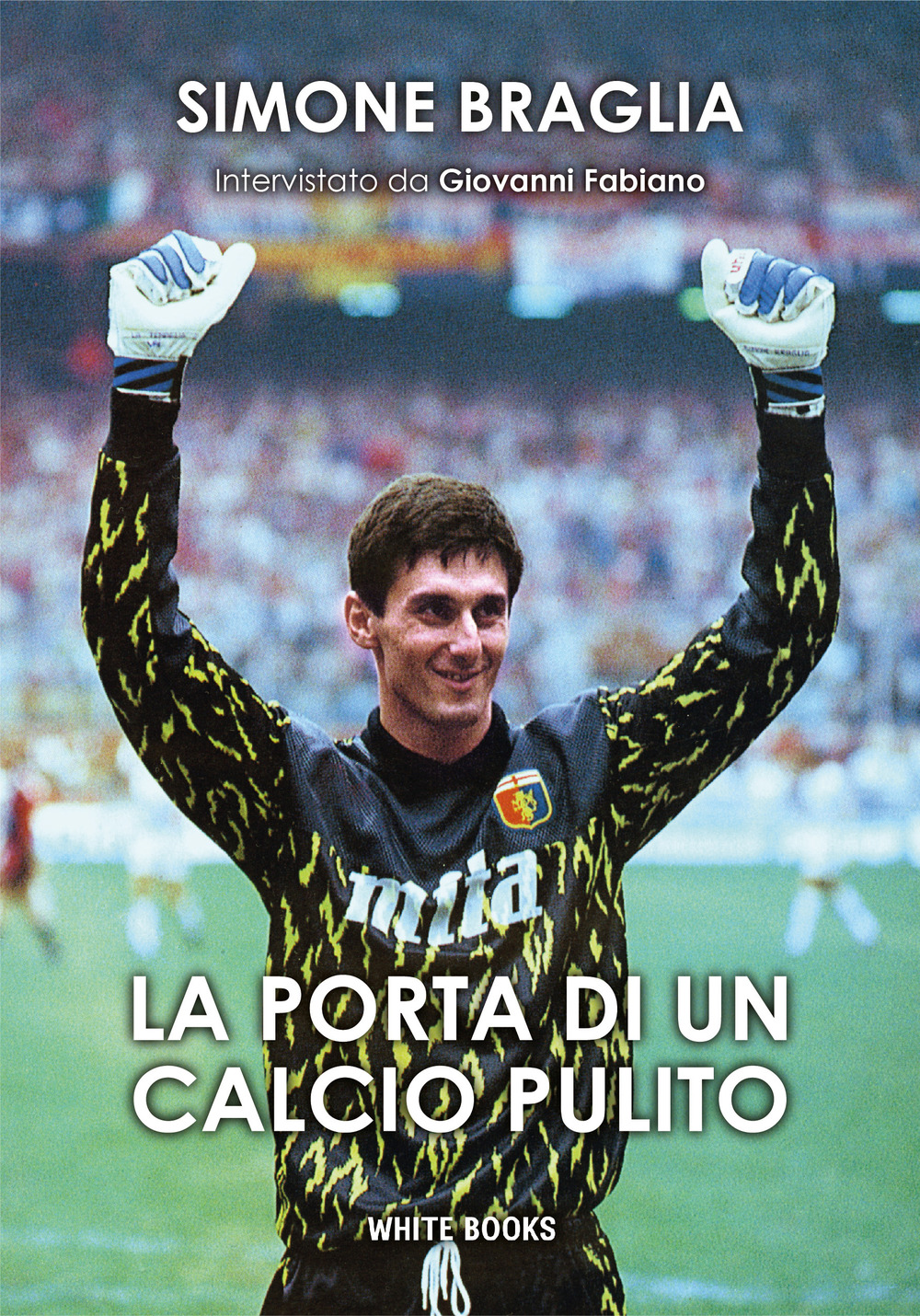 La porta di un calcio pulito