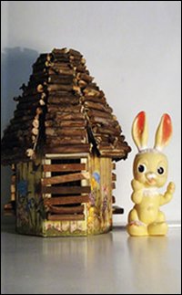 The girl with the blanket. Atomic activity book. Vol. 3