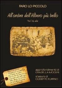 All'ombra dell'albero più bello