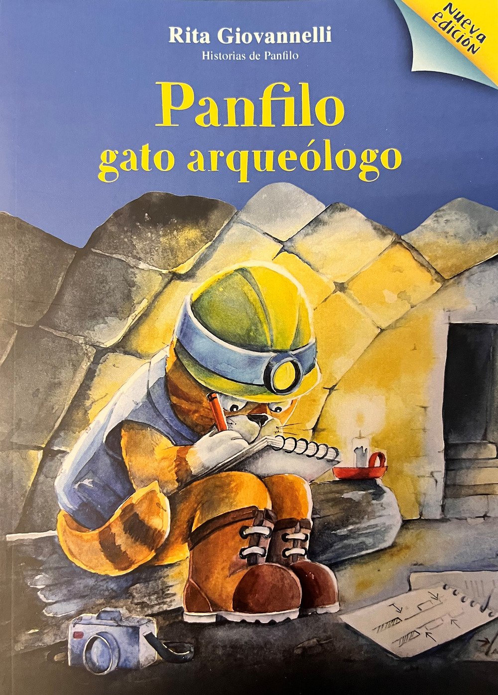Panfilo gato arqueòlogo