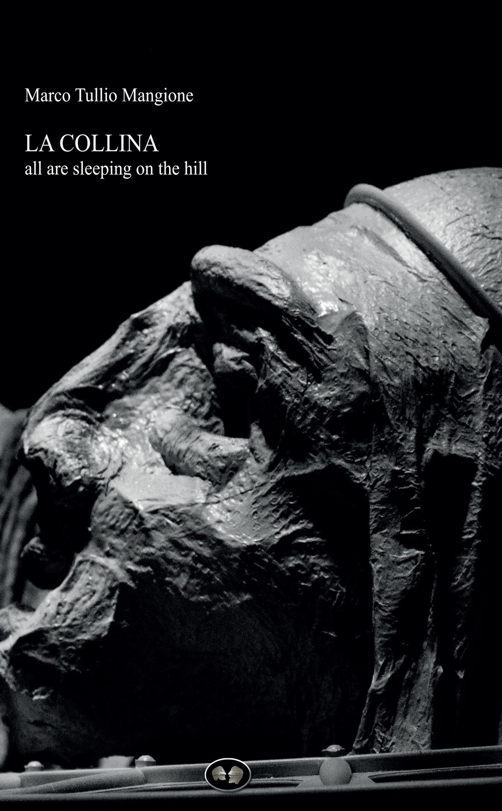 La collina. All are sleeping on the hill