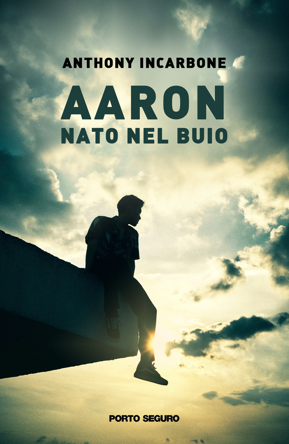 Aaron. Nato nel buio