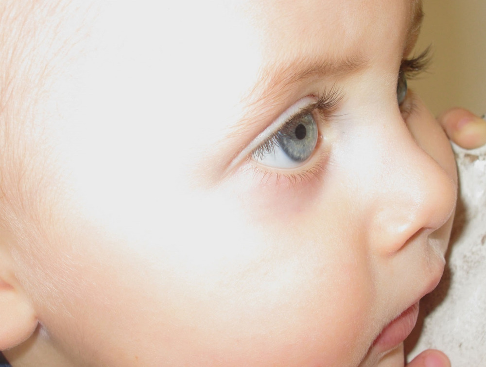 Il bambino prima e dopo il parto. Sensi, sensazioni e sensorialità del nascituro