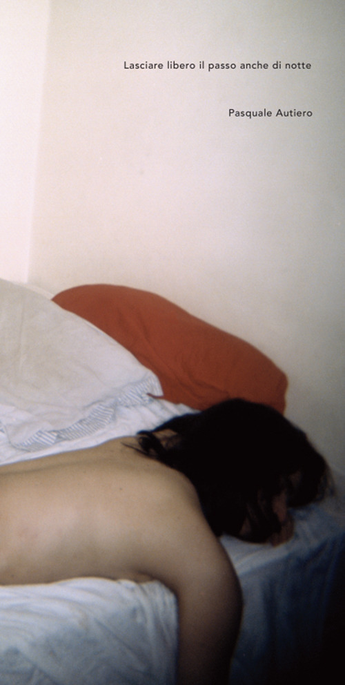 Lasciare libero il passo, anche di notte